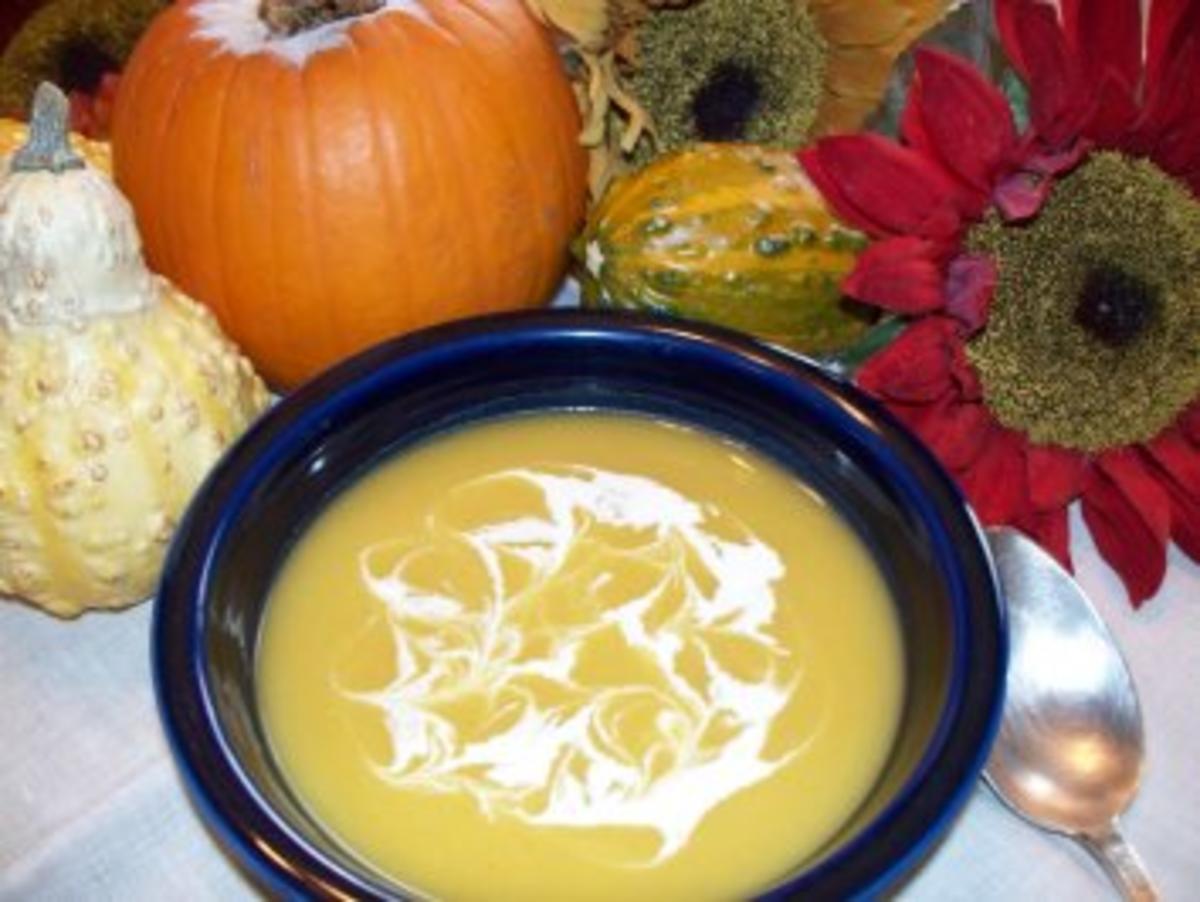 Bilder für Eichelkürbis-Suppe / Acorn-Squash Soup - Rezept