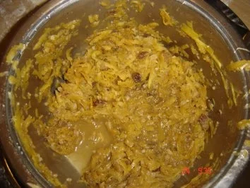 Rezept: Gelber Kuerbis im Teig Gelber Kuerbis im Teig - Rezept