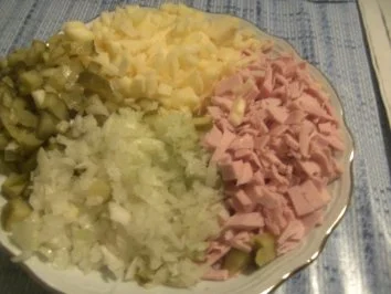 Rezept: ( Fisch ) Heringsalat Bild Nr. 4 ( Fisch ) Heringsalat - Rezept - Bild Nr. 4