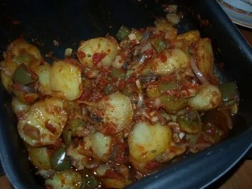 Kräuter-Knoblauchhähnchen auf Gemüsebett - Rezept - Bild Nr. 2