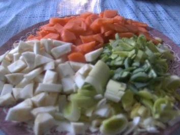 Rezept: ( Eintopf ) Weiße Bohnen Suppe Bild Nr. 3 ( Eintopf ) Weiße Bohnen Suppe - Rezept - Bild Nr. 3