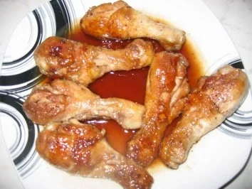 Rezept: Hähnchenunterkeulen in Glühweinsoße Hähnchenunterkeulen in Glühweinsoße - Rezept