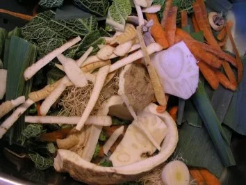 Gemüsebrühe - Rezept