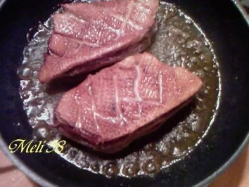 Rezept: Geflügel/ Wild: : Entenbrust mit Vanillebirnen Bild Nr. 2 Geflügel/ Wild: : Entenbrust mit Vanillebirnen - Rezept - Bild Nr. 2