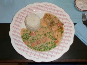 Fisch : Gedünstetes Seelachsfilet mit gebundenem Mischgemüse und Reis - Rezept