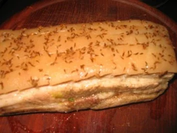 Bayr. Schmankerl: Kümmelbraten - Rezept - Bild Nr. 3