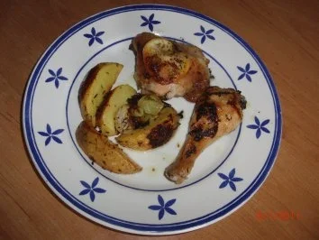 Knoblauchhähnchen mit Thymiankartoffeln - Rezept