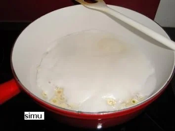 Emmentaler Käsefondue - Rezept - Bild Nr. 7