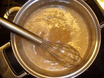 Zimtparfait auf Himbeerspiegel - Rezept - Bild Nr. 3