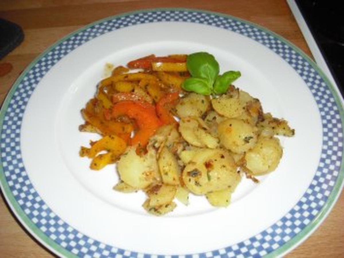 Bratkartoffeln mit Paprika - Rezept mit Bild - kochbar.de