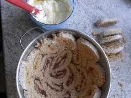 Rezept: Heidelbeer - Charlotte mit Vanillecreme Bild Nr. 4 Heidelbeer - Charlotte mit Vanillecreme - Rezept - Bild Nr. 4