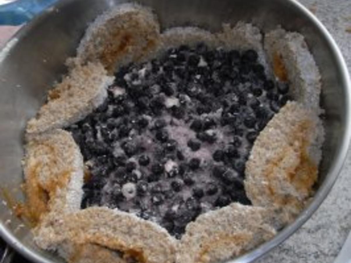 Heidelbeer Charlotte mit Vanillecreme - einfach - von Silvia44