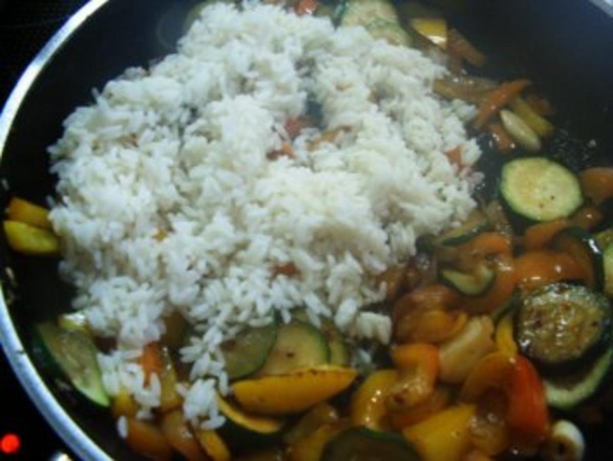 Gemüse-Hähnchen-Reis-Pfanne - Rezept - Bild Nr. 6