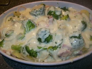 Aus dem Backofen - Broccoliauflauf - Rezept - Bild Nr. 7