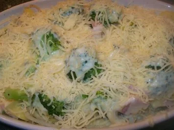 Aus dem Backofen - Broccoliauflauf - Rezept - Bild Nr. 8