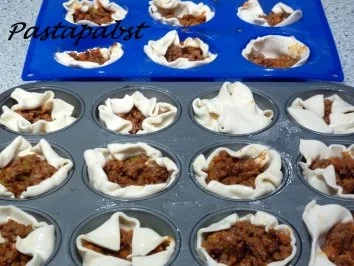 Rezept: Orientalische Hack Muffins Bild Nr. 3 Orientalische Hack Muffins - Rezept - Bild Nr. 3