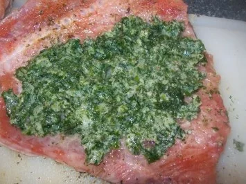 Rezept: Lachs gefüllt mit Spinat u. gedünstent Bild Nr. 4 Lachs gefüllt mit Spinat u. gedünstent - Rezept - Bild Nr. 4