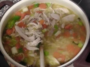 Rezept: Hühnersuppe "Klassisch" Bild Nr. 11 Hühnersuppe "Klassisch" - Rezept - Bild Nr. 11