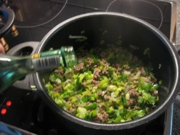 Rezept: Hack-Käse-Lauch-Suppe Bild Nr. 8 Hack-Käse-Lauch-Suppe - Rezept - Bild Nr. 8