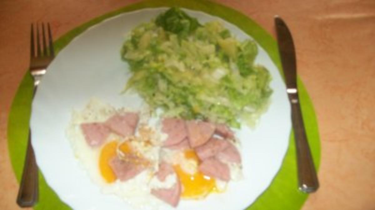 Gemischter Indiviensalat nach Omas- Art & Eierfleckern ! - Rezept