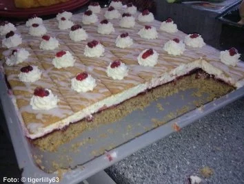 Rezept: Preiselbeer-Butterkeks-Kuchen Bild Nr. 4 Preiselbeer-Butterkeks-Kuchen - Rezept - Bild Nr. 4