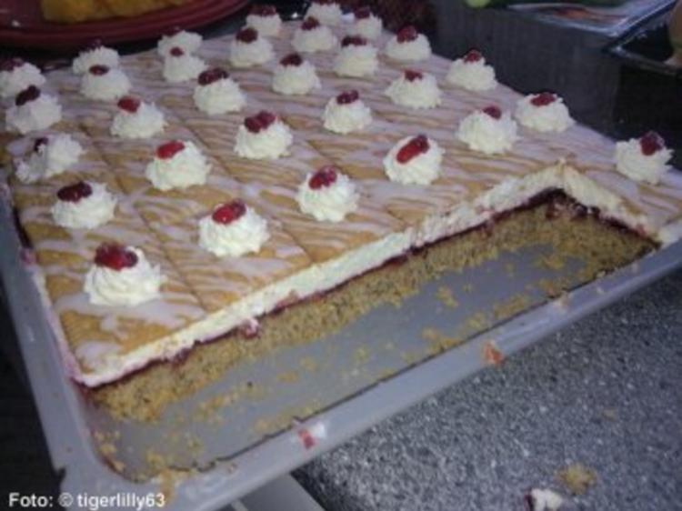 Preiselbeer Butterkeks Kuchen - einfach - von tigerlilly63 Preiselbeer Butterkeks Kuchen - einfach - von tigerlilly63