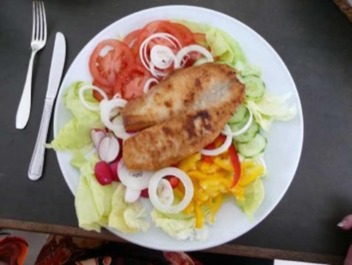 Salat : Bunter Salatteller mit Joghurtsoße - Rezept - Bild Nr. 2