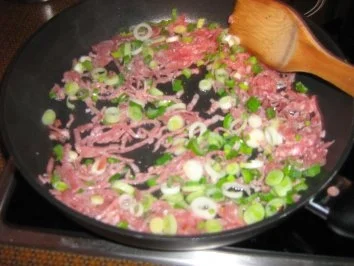 Rezept: Käsespätzle mit Schinkenstreifen Bild Nr. 4 Käsespätzle mit Schinkenstreifen - Rezept - Bild Nr. 4