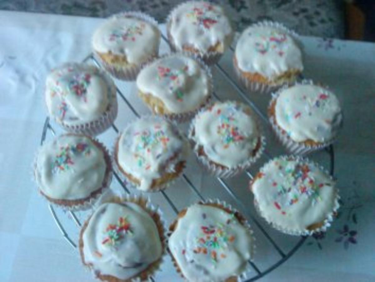 Bilder für Zitonen-Cupcakes - Rezept