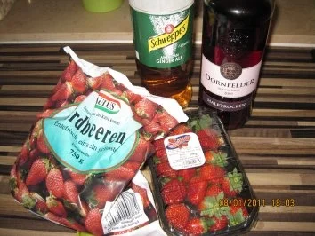 Erdbeer-Rotwein-Ginger Ale  Bowle - Rezept - Bild Nr. 2