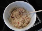 Roggen-Mischbrot mit Speck, Zwiebeln und Kräuter - Rezept