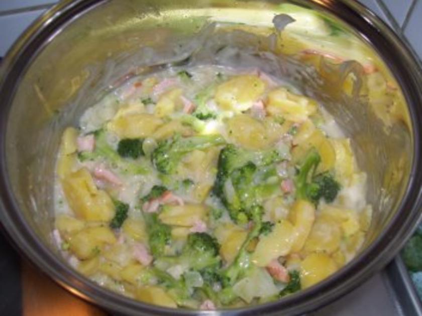 Broccoli Kartoffel Schinken Auflauf - einfach - 242 kcal/100g