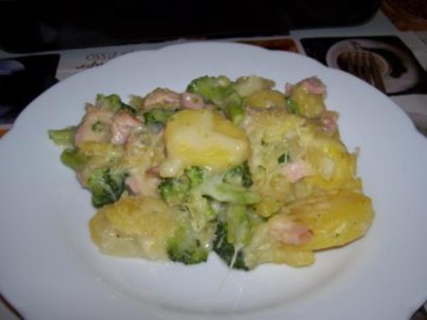 Broccoli Kartoffel Schinken Auflauf - einfach - 242 kcal/100g