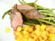Wildschweinlende mit Rotwein-Schlehensoße - Rezept