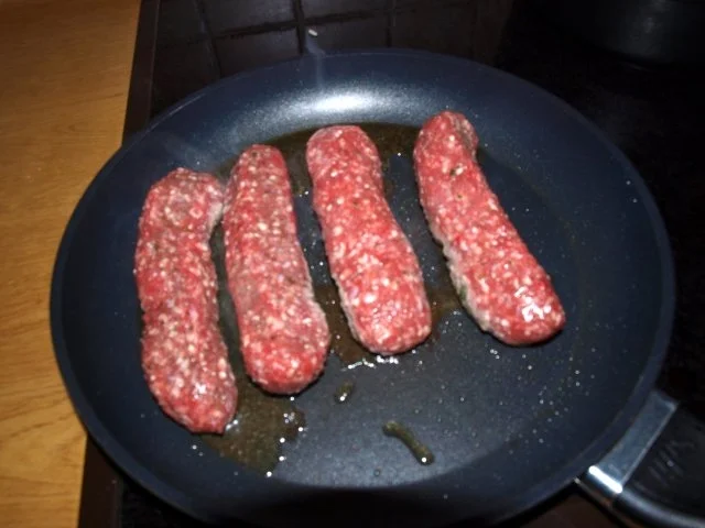 Ćevapčići					(Hackfleischröllchen aus Kroatien) - Rezept - Bild Nr. 2