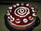 Quark-Kirsch-Kuchen mit Schwarz-Weiss Boden - Rezept