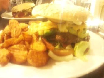 Rezept: Bella´s Spezial Burger XXL Bella´s Spezial Burger XXL - Rezept