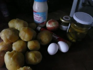 SALAT /KARTOFFELSALAT - Rezept - Bild Nr. 2