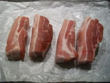 Rezept: Schweinebauch ganz mager geschmort Bild Nr. 2 Schweinebauch ganz mager geschmort - Rezept - Bild Nr. 2