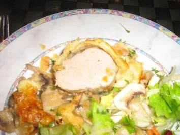 Filet mit Champignons in einem Käse-Blätterteigmantel - Rezept - Bild Nr. 7