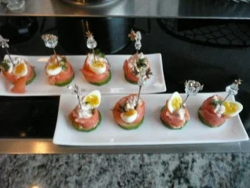 FINGERFOOD/TAPAS /FISCH:Lachsröllchen - Rezept
