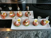 FINGERFOOD/TAPAS /FISCH:Lachsröllchen - Rezept