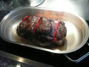 WILD / HIRSCHKEULE mit Zucchiniplätzchen & Rotweinbirnen - Rezept - Bild Nr. 7