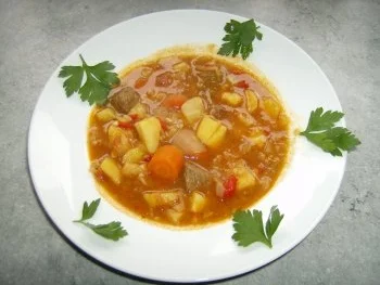 Unser Gulaschtopf - Rezept