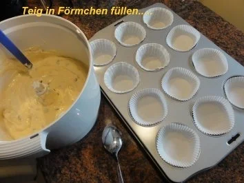 Rezept: Muffin: MANDEL-SCHOKO Bild Nr. 4 Muffin: MANDEL-SCHOKO - Rezept - Bild Nr. 4