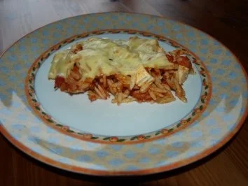 Rezept: Würstchengulasch-Auflauf mit Kritharaki Nudeln Bild Nr. 7 Würstchengulasch-Auflauf mit Kritharaki Nudeln - Rezept - Bild Nr. 7