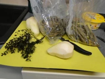 Bohneneintopf mit Äpfel und Birnen (Alternative zu Birnen Bohnen und Speck) - Rezept - Bild Nr. 3