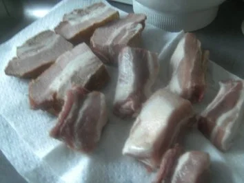 Rezept: Geschmorte Rippchen mit Sauerkraut und Bild Nr. 2 Geschmorte Rippchen mit Sauerkraut und - Rezept - Bild Nr. 2