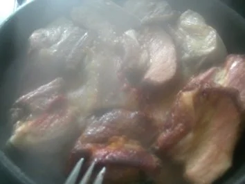 Rezept: Geschmorte Rippchen mit Sauerkraut und Bild Nr. 3 Geschmorte Rippchen mit Sauerkraut und - Rezept - Bild Nr. 3