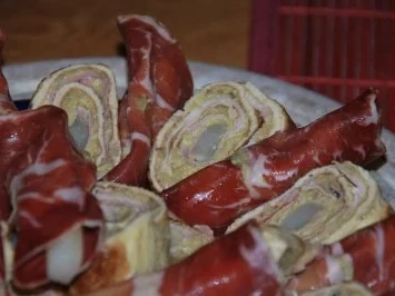 Rezept: gerolltes Spargel-Prosciutto-Omelett mit Meerettich-Apfel-Avocado-Créme Bild Nr. 7 gerolltes Spargel-Prosciutto-Omelett mit Meerettich-Apfel-Avocado-Créme - Rezept - Bild Nr. 7